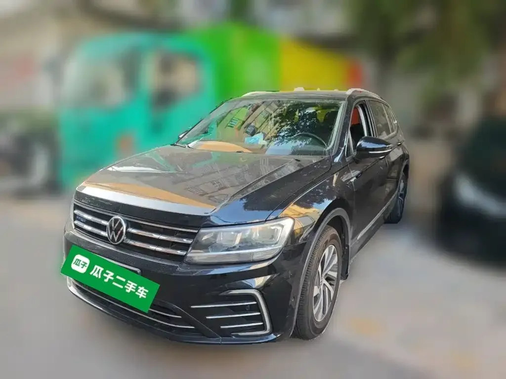 2021 Volkswagen Tiguan L 430PHEV Premium