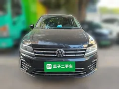 2021 Volkswagen Tiguan L 430PHEV Premium, чёрный — фото 2
