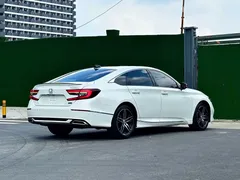 2022 Honda Accord 260TURBO Premium, белый — фото 4