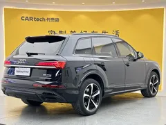 2021 Audi Q7 55 TFSI quattro S line Sport, чёрный — фото 4