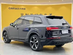 2021 Audi Q7 55 TFSI quattro S line Sport, чёрный — фото 6