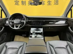 2021 Audi Q7 55 TFSI quattro S line Sport, чёрный — фото 43