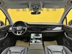 2021 Audi Q7 55 TFSI quattro S line Sport, чёрный — фото 45