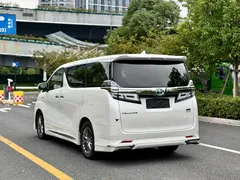 2020 Toyota Vellfire Hybrid 2.5L HV Luxury, белый — фото 5