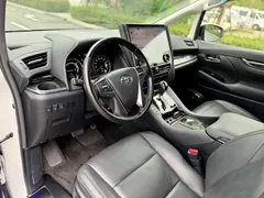 2020 Toyota Vellfire Hybrid 2.5L HV Luxury, белый — фото 7