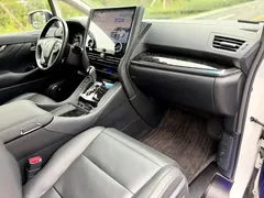2020 Toyota Vellfire Hybrid 2.5L HV Luxury, белый — фото 20
