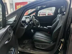 2025 BYD Dolphin Smart Driving 410km Fashion, чёрный — фото 11