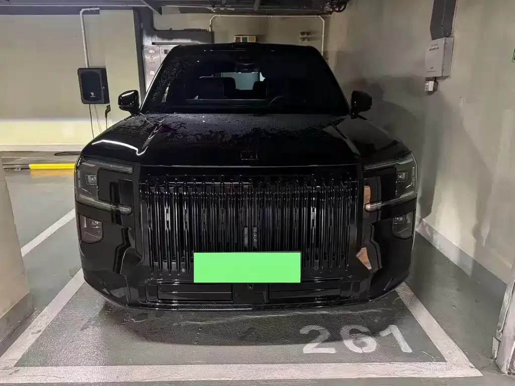 2025 Zeekr 9X Black Edition 70kWh 6-seat