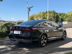 2023 Volkswagen Passat 330TSI Luxury, чёрный — фото 4