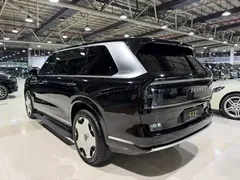 2025 Zeekr 9X Hyper 70kWh 6-seat, чёрный — фото 27