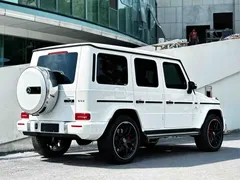 2022 Mercedes-Benz G-Class AMG G 63, белый — фото 4