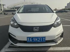 2022 Honda Fit 1.5L CVT Sunroof, белый — фото 3