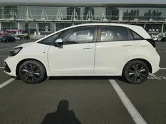 2022 Honda Fit 1.5L CVT Sunroof, белый — фото 8