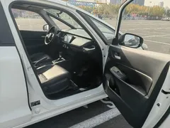 2022 Honda Fit 1.5L CVT Sunroof, белый — фото 14