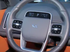 2024 Li Auto L6 Max, чёрный — фото 11