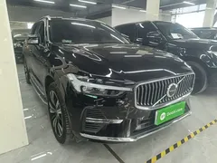 2023 Volvo XC60 T8 PHEV Long Range 4WD Luxury, чёрный — фото 4
