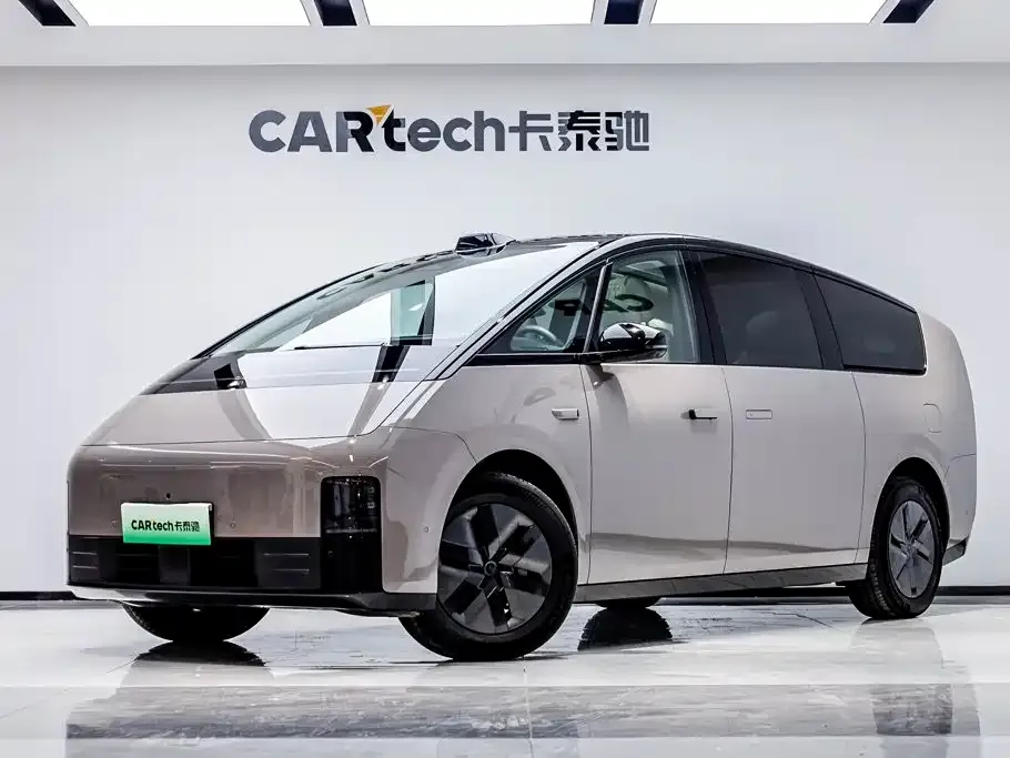 2024 Li Auto MEGA Ultra