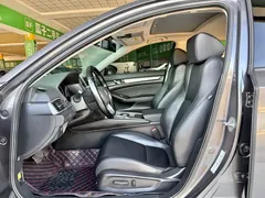 2021 Honda Accord 260TURBO Luxury Starry Sky Limited — фото 5