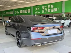 2021 Honda Accord 260TURBO Luxury Starry Sky Limited — фото 12