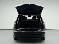 2026 Nio ES8 6-seat Executive Luxury, чёрный — фото 17
