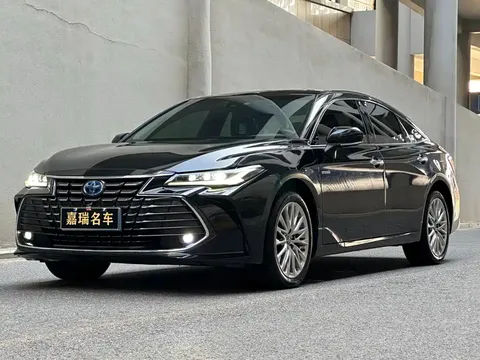 2022 Toyota Avalon Hybrid 2.5L XLE Premium
