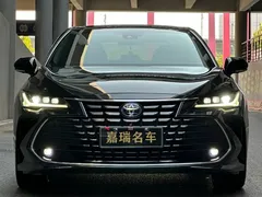2022 Toyota Avalon Hybrid 2.5L XLE Premium, чёрный — фото 2