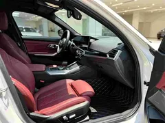 2023 BMW 3 Series 325i M Sport Night Package, белый — фото 8