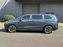 2021 Hyundai Custo 380TGDi Flagship TOP Premium — фото 3