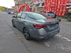 2021 Nissan Sylphy 1.6L XL CVT — фото 5