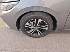 2021 Nissan Sylphy 1.6L XL CVT — фото 23