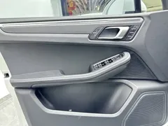 2021 Porsche Macan 2.0T, белый — фото 18