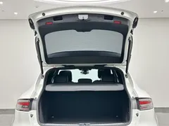 2021 Porsche Macan 2.0T, белый — фото 23