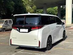 2024 Toyota Vellfire Hybrid 2.5L Ultimate, белый — фото 7