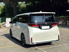 2024 Toyota Vellfire Hybrid 2.5L Ultimate, белый — фото 9