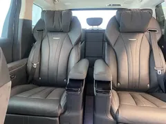 2024 Hongqi HQ9 2.0T 4WD Luxury — фото 11