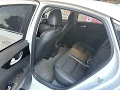 2021 Kia Cerato 1.5L CVT Fashion, белый — фото 17