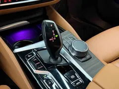 2022 BMW 6 Series GT 630i Luxury Design Package, белый — фото 12