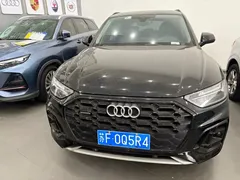 2022 Audi Q5L 40T Fashion Sport, чёрный — фото 2