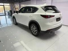 2022 Mazda CX-5 2.0L AT 2WD, белый — фото 4