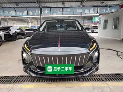 2023 Hongqi E-QM5 EV 560km PLUS, чёрный — фото 3