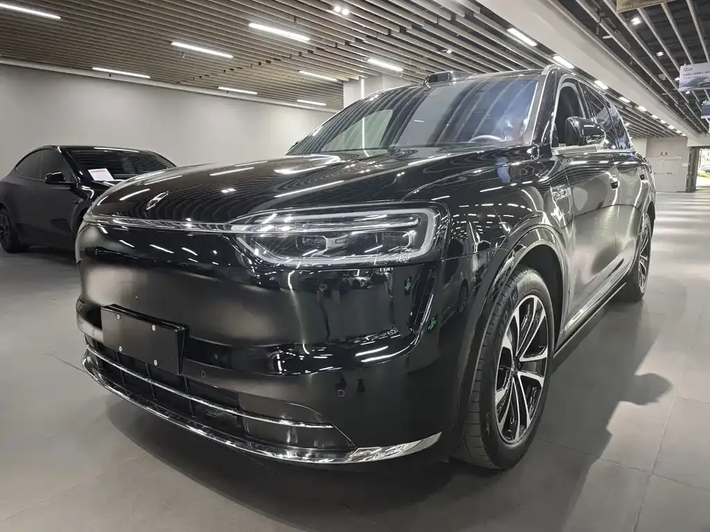 2026 Aito M7 EREV Ultra 4WD 5-seat 192-line Lidar