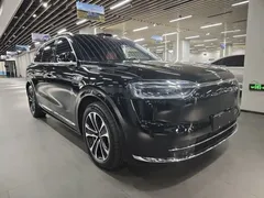 2026 Aito M7 EREV Ultra 4WD 5-seat 192-line Lidar, чёрный — фото 3