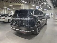 2026 Aito M7 EREV Ultra 4WD 5-seat 192-line Lidar, чёрный — фото 4