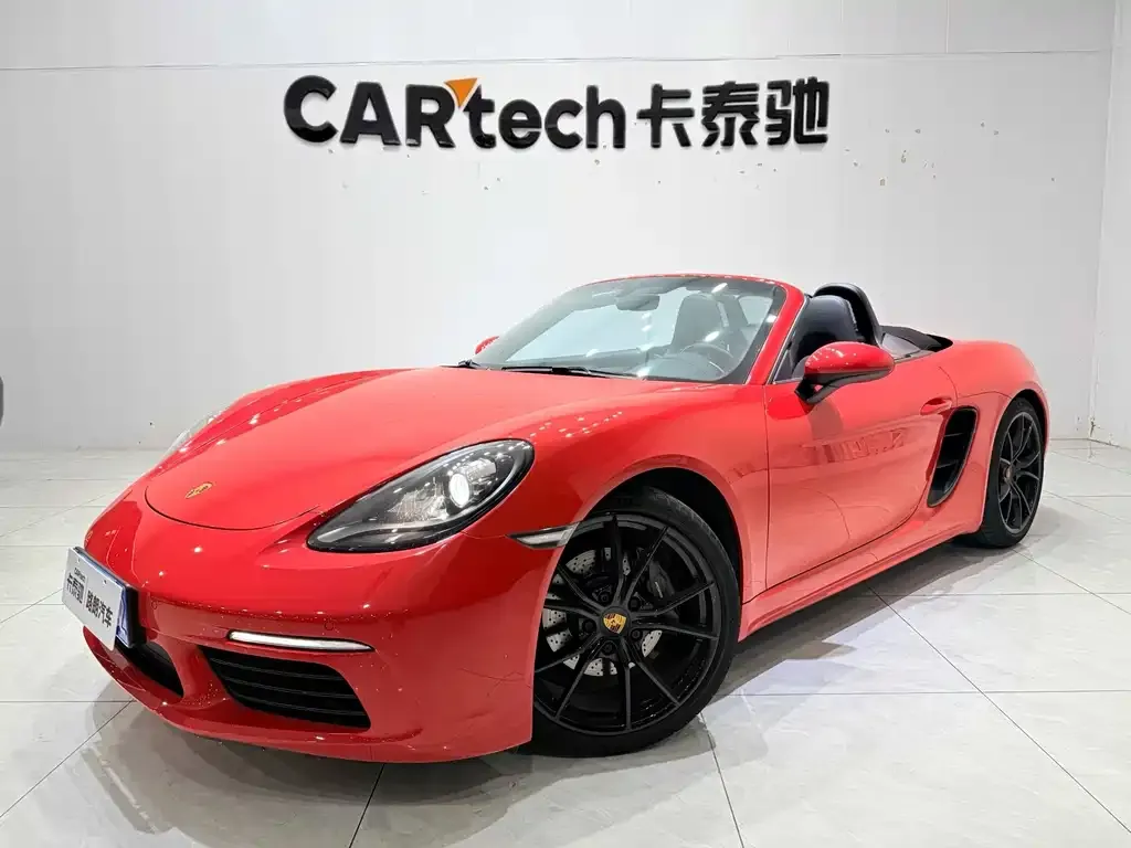 2022 Porsche 718 Boxster T 2.0T