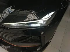 2023 Changan UNI-V 1.5T Sport, чёрный — фото 24