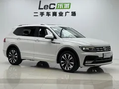 2021 Volkswagen Tiguan L 330TSI AT 2WD R-Line Flagship, белый — фото 3