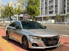2022 Honda Accord 260TURBO Premium, белый — фото 3