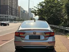 2022 Honda Accord 260TURBO Premium, белый — фото 8