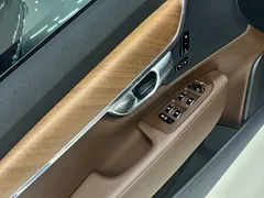 2024 Volvo S90, чёрный — фото 8