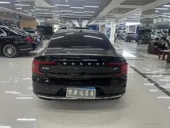 2024 Volvo S90, чёрный — фото 11